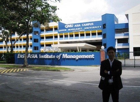 Anh Nguyễn Đăng Hiển (Giám đốc Eduzone) sang thăm Học viện EASB